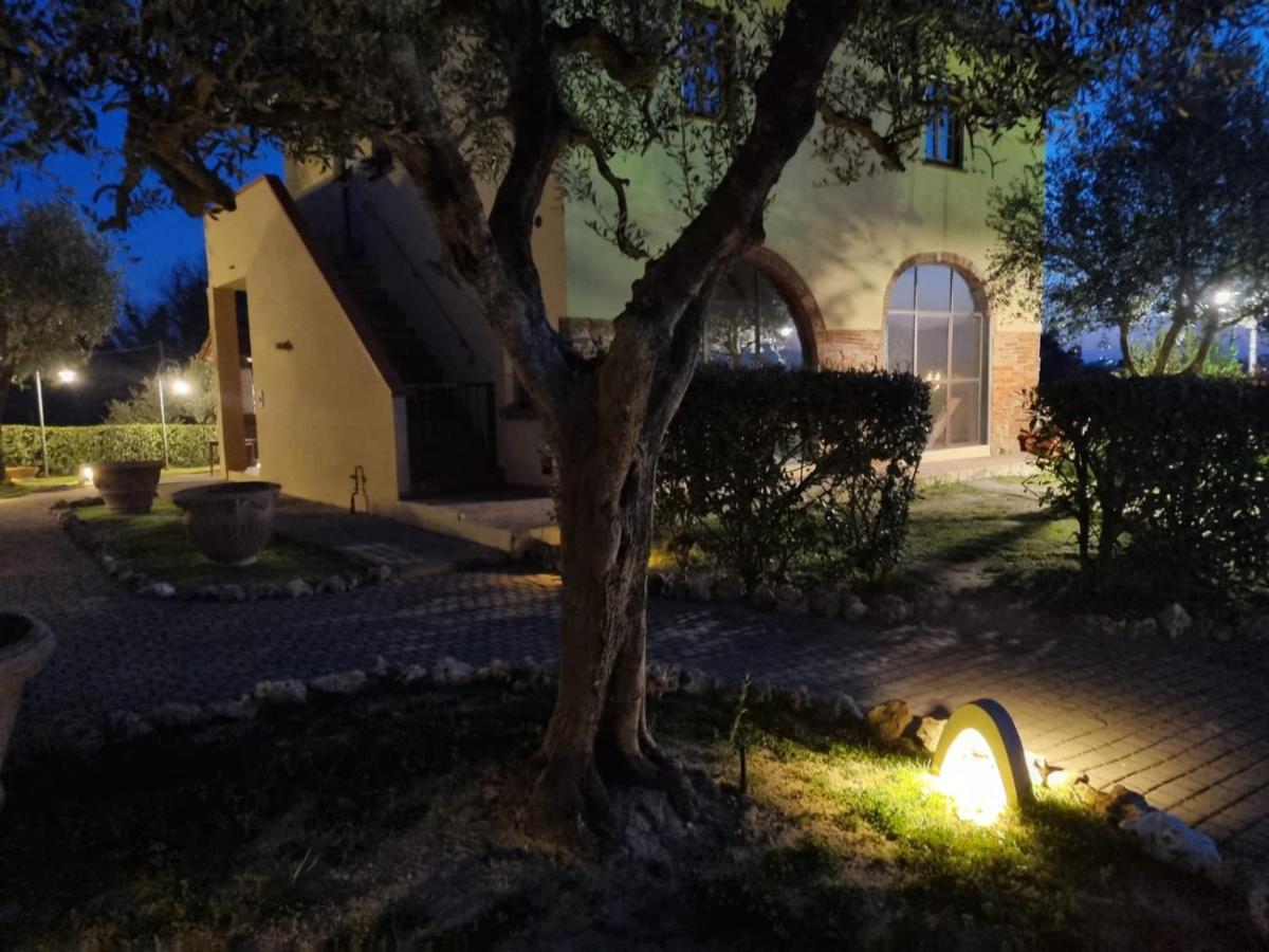 Montevecchio Apartments Montopoli in Val d'Arno Ngoại thất bức ảnh