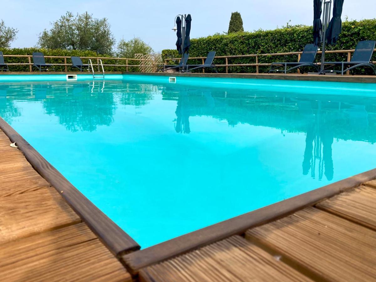 Montevecchio Apartments Montopoli in Val d'Arno Ngoại thất bức ảnh